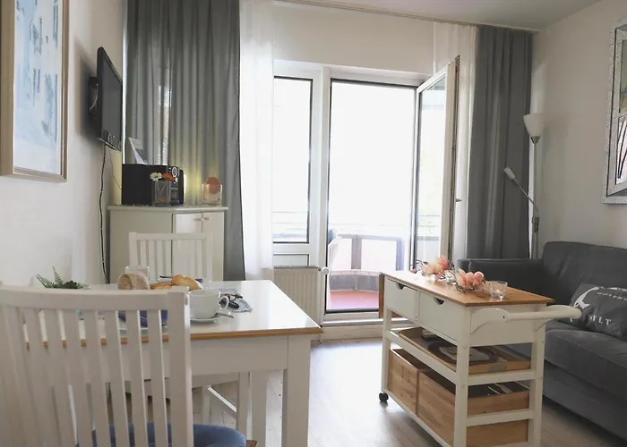 Appartement Mit 2 Balkonen